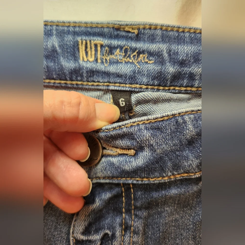 Kut‎ From The Kloth Distressed Blue Jeans Size 6